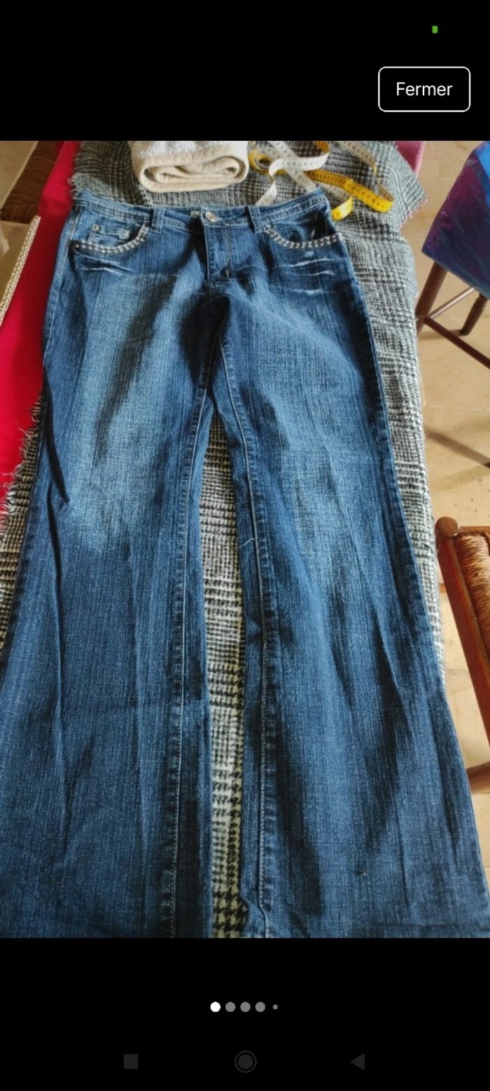 Très beau jeans f57