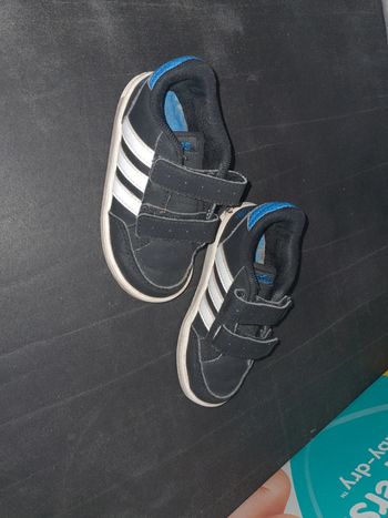 Chaussure adidas