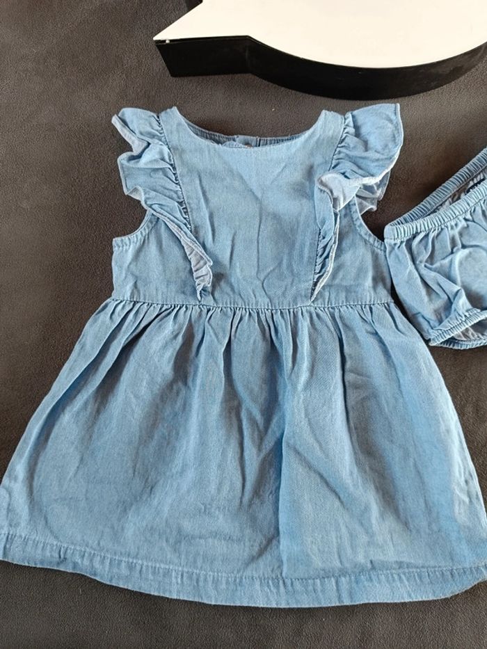 Robe été style jeans + boomer assorti Fille 9 mois Kiabi 100% coton - photo numéro 3