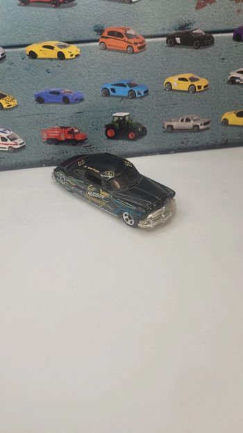 Voiture hot wheels