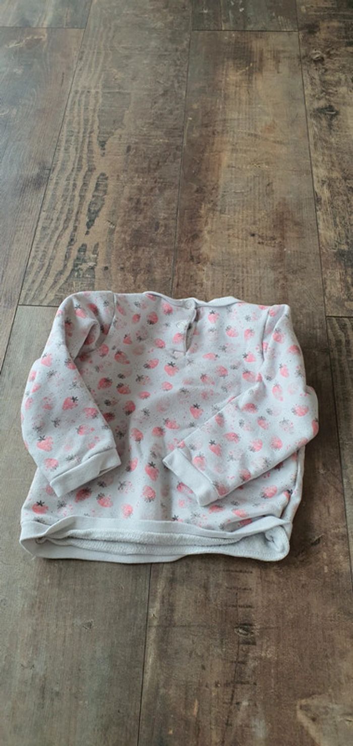 Pantalon tao 24 mois en très bon état - photo numéro 4