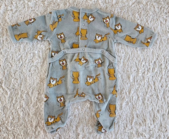 Pyjamas chaud 1 mois - photo numéro 5