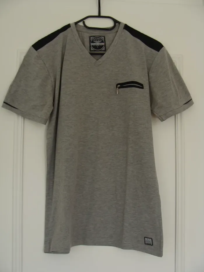 Tee-shirt