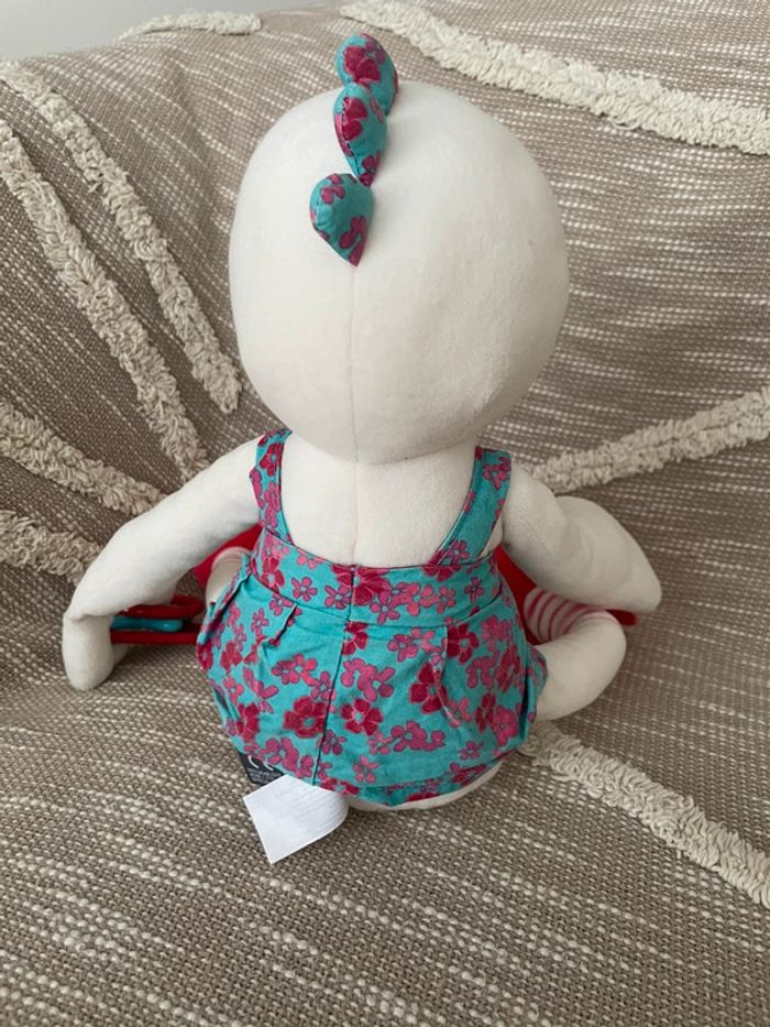 Peluche doudou d’éveil 41cm orchestra oie canard oiseau blanc rouge bleu très bon état - photo numéro 6
