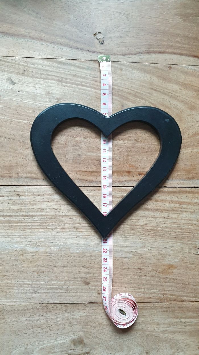 Loisirs créatifs décoration rideaux embase cœur bois noir - photo numéro 2