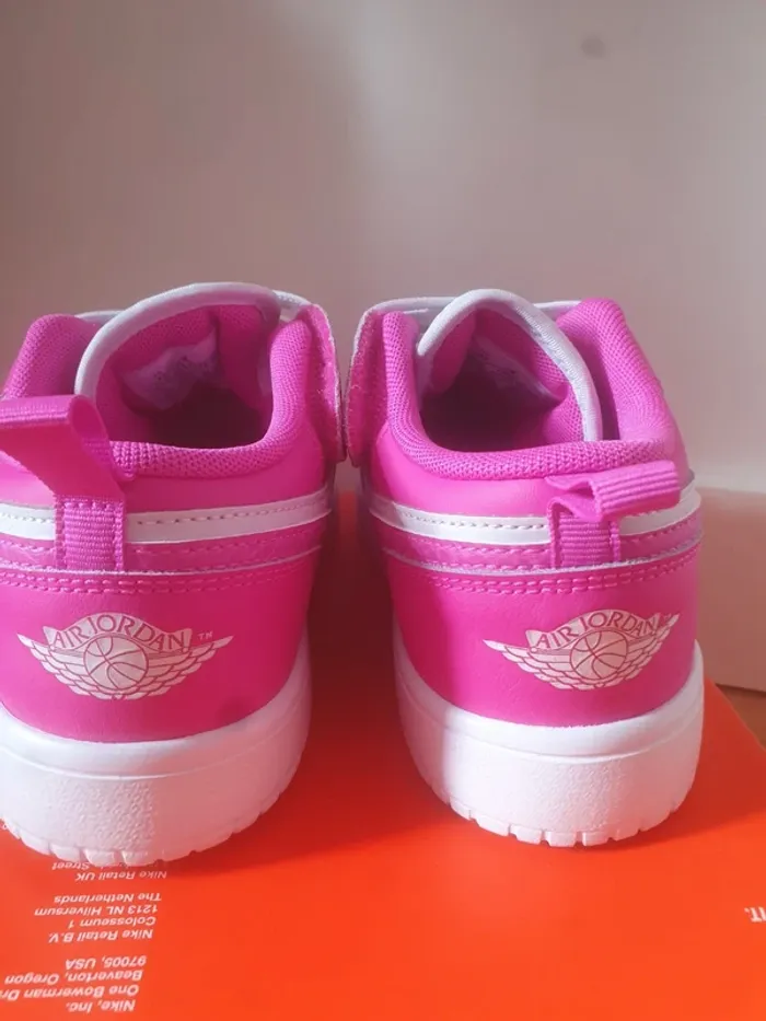 Nike Jordan 1 Low "Pink"(34) - photo numéro 5
