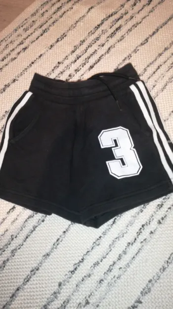 Short adidas