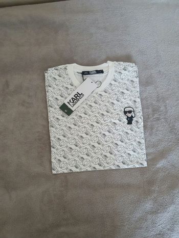Tee shirt homme.Neuf avec étiquette