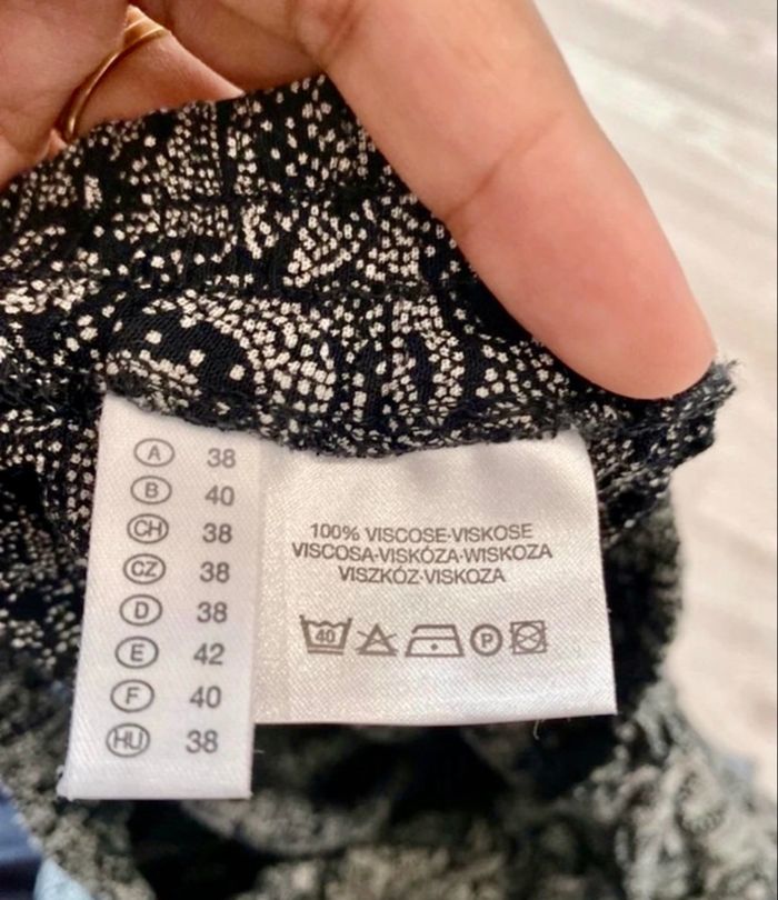 Short mi-long à motifs extensible - photo numéro 2