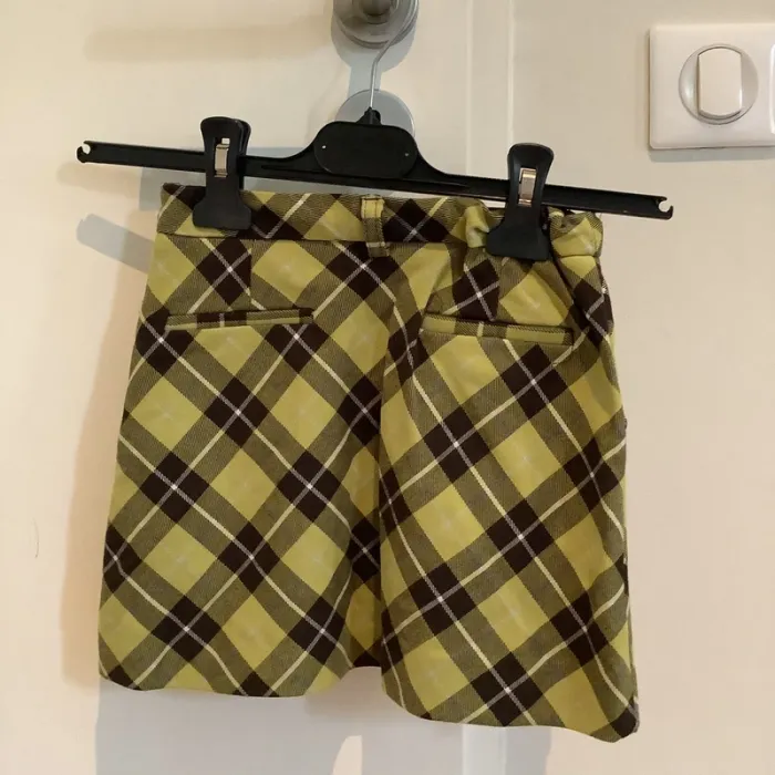 Jupe Zara motif écossais vert 7 ans - photo numéro 2