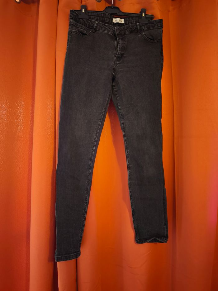 Vêtements taille 42 - photo numéro 4