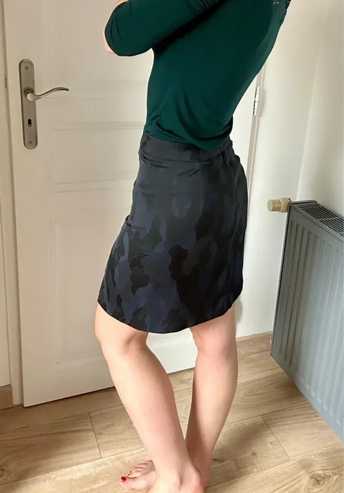 Jupe Zapa – Motif discret & zips décoratifs – Taille 36 / S - photo numéro 2