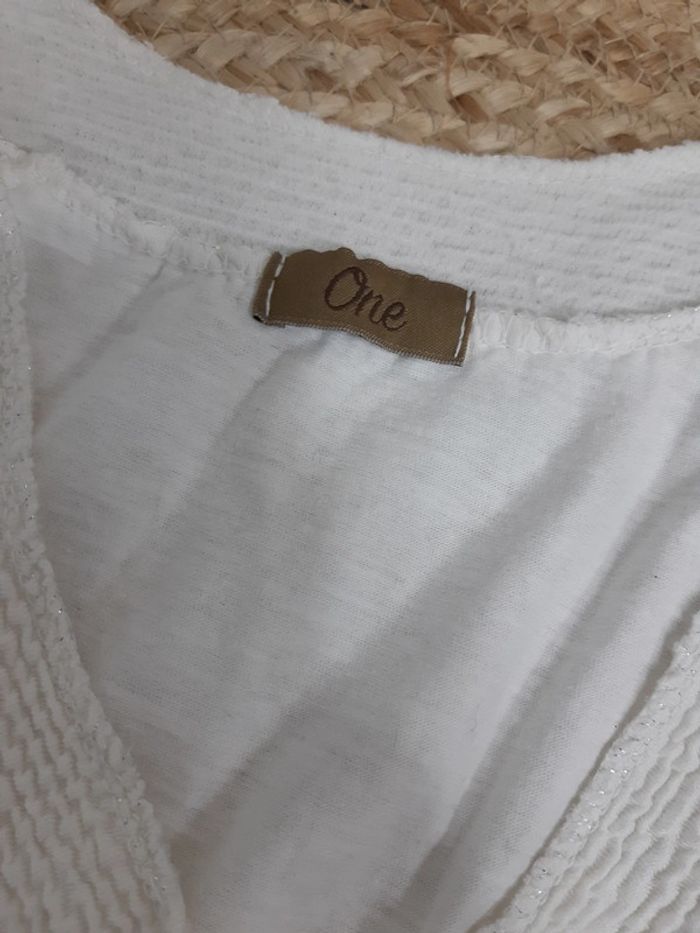 Pull blanc avec sequins One - photo numéro 6