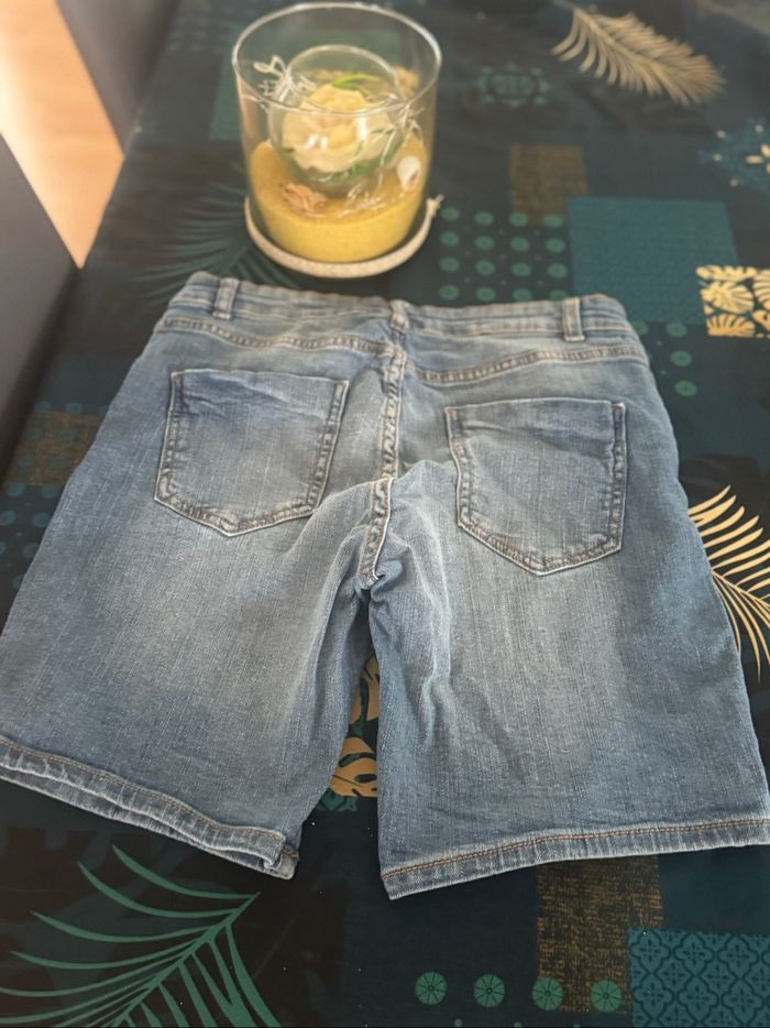 Short en jean t38 - photo numéro 4