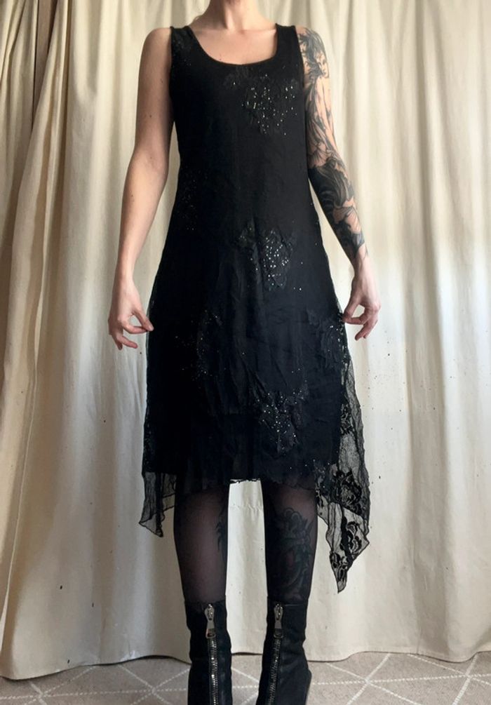 Robe vintage dentelle asymétrique Mall Goth vintage made in France 🇫🇷 90s - Taille L/XL - photo numéro 5