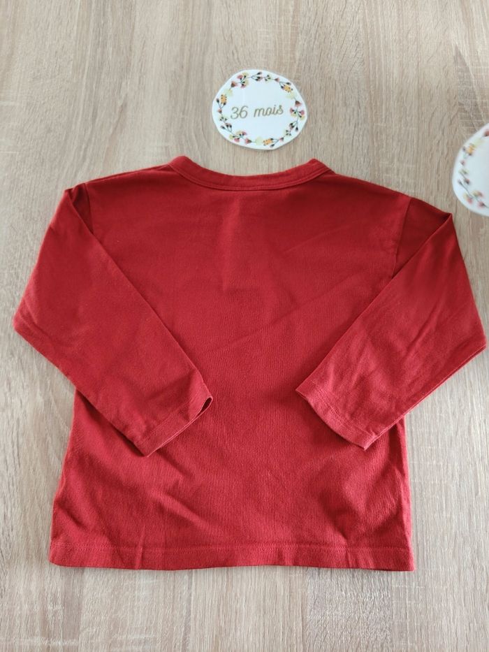 T-shirt Rouge bébé garçon 36mois petit bateau tbe - photo numéro 2