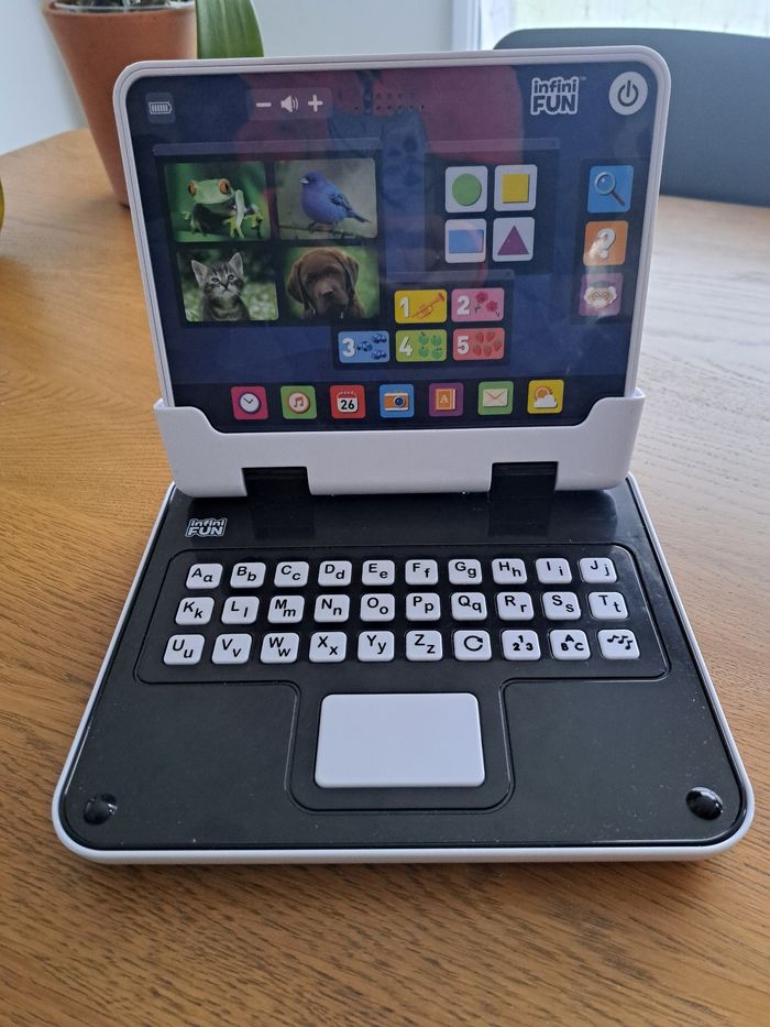 Mon premier ordinateur 2 en 1 Infini Fun