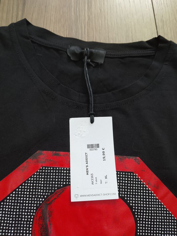 T-shirt noir manches courtes mi-épais tête de mort strass xl MTX - photo numéro 4