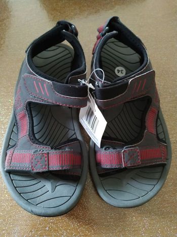 Sandales trekking pour enfants 
P34