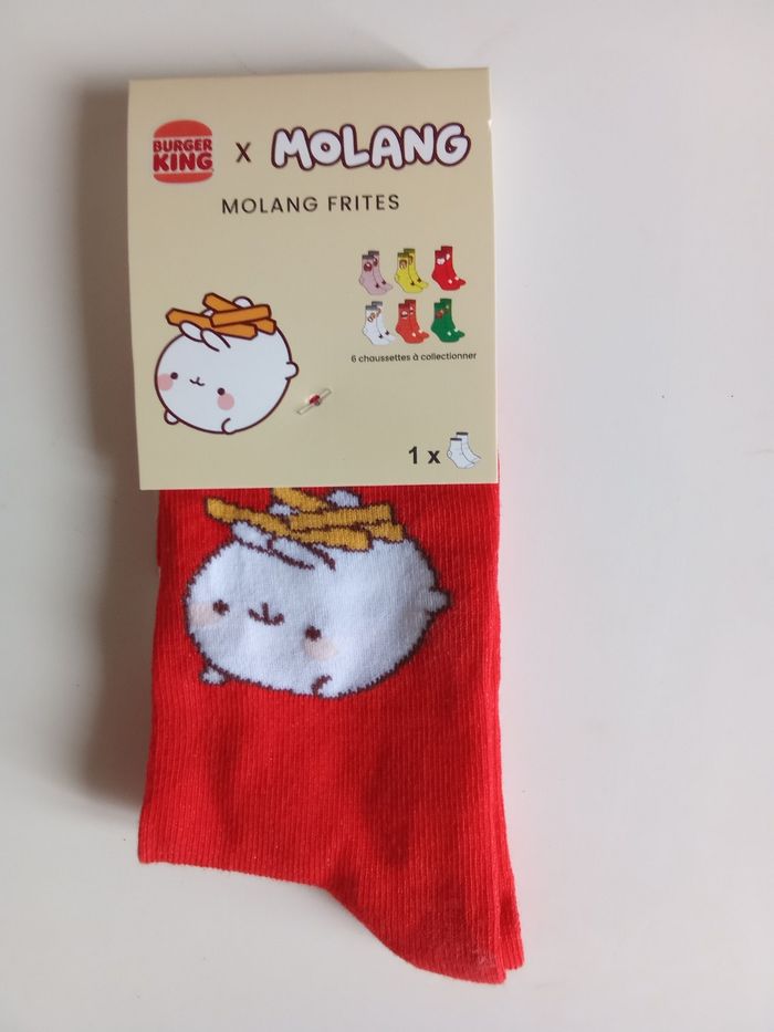Paire de chaussettes enfant molang frites, neuves taille 29-32