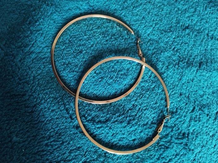 Grandes créoles dorées - photo numéro 2