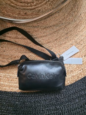 sacoche Calvin klein neuf