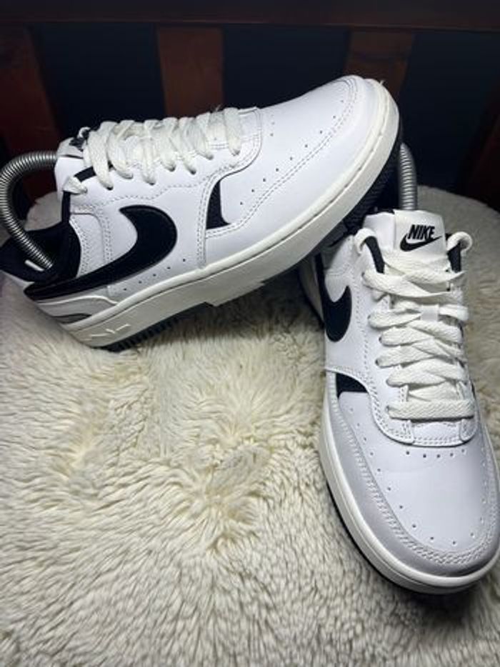 Chaussures Nike - photo numéro 2