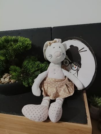 doudou peluche lapin tape à l'oeil tao little princess blanc rose marron jupe noeud pois