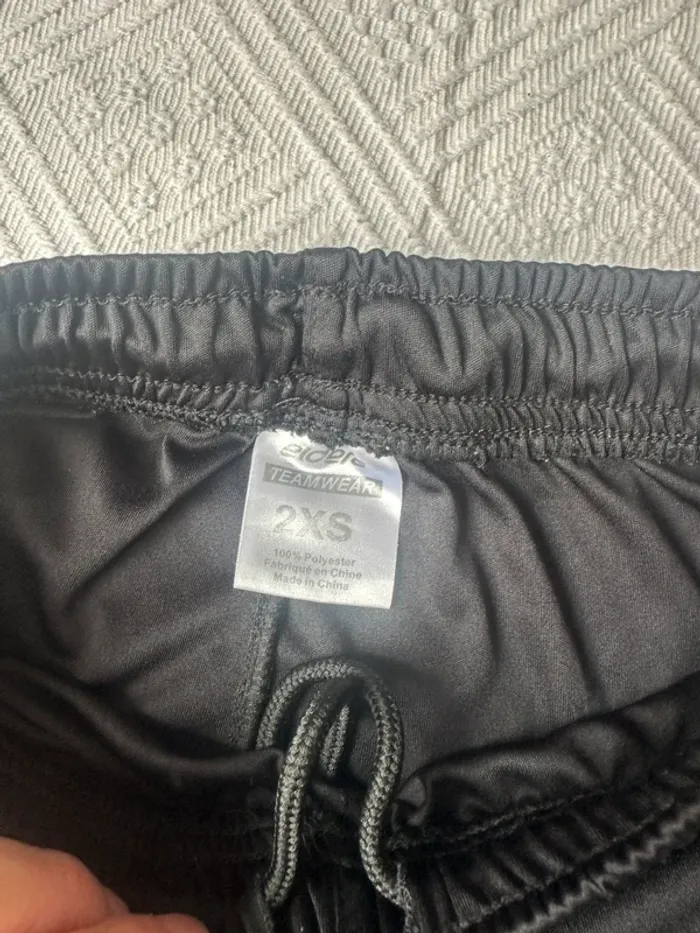 Short sport garçon - photo numéro 2