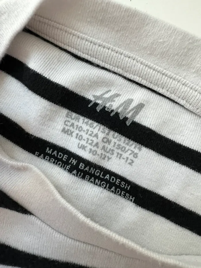 Tee shirt fille 10 12 ans H&M - photo numéro 3