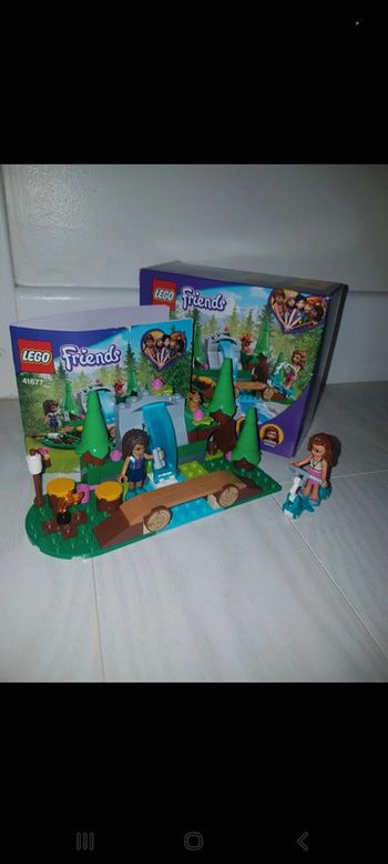 Jeu complet La cascade dans la forêt LegoFriends 41677