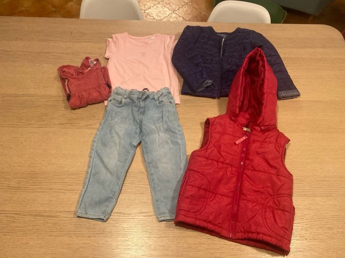 Lot vêtements 4 ans