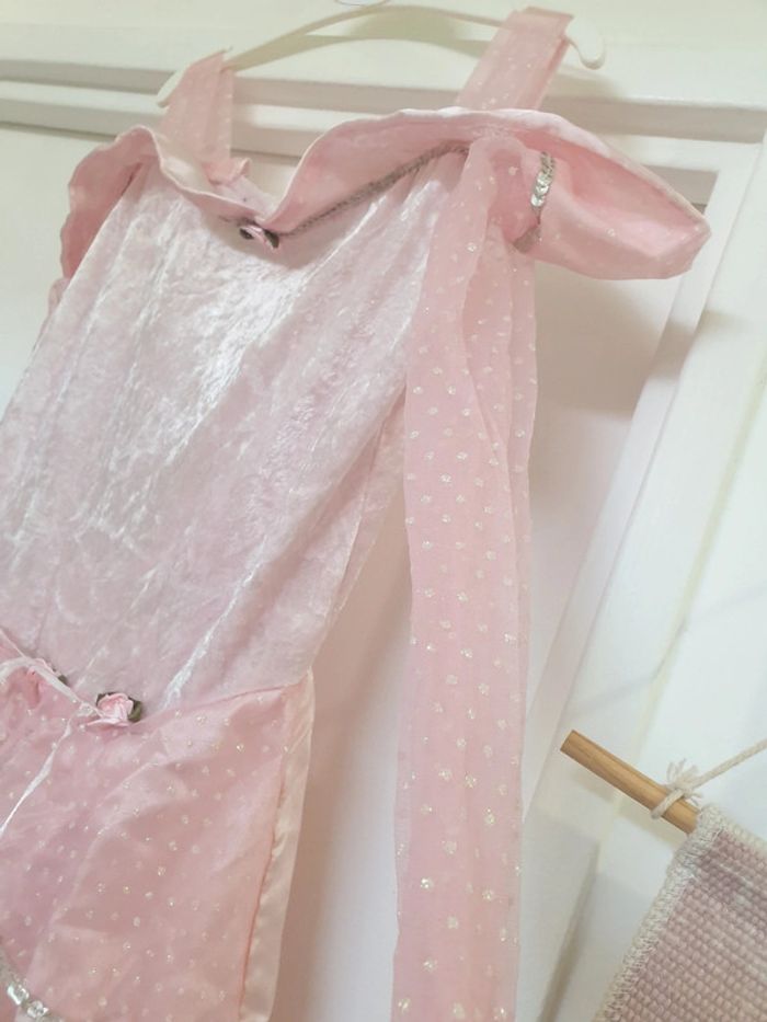 Robe de princesse Déguisement 8/10 ans - photo numéro 4
