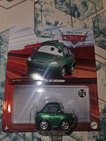 Voiture cars disney mattel metal neuf cars disney pixar mattel