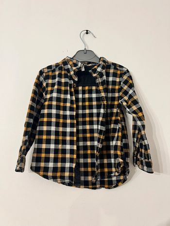 Chemise à carreaux noire et jaune