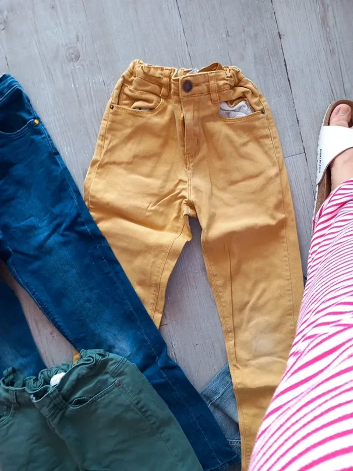 Lot de jean en 10ans différentes marques - photo numéro 4