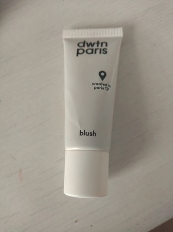 Blush rouge liquide