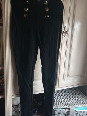 Pantalon noir taille XS Zara