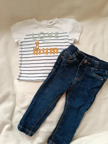 🎀 jolie petit ensemble tape a l'oeil 6 mois jeans t-shirt blanc 🎀