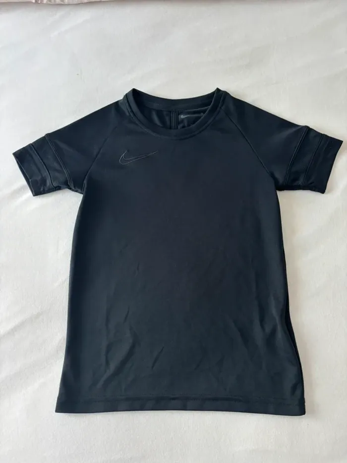 Tee-shirt Nike - photo numéro 4