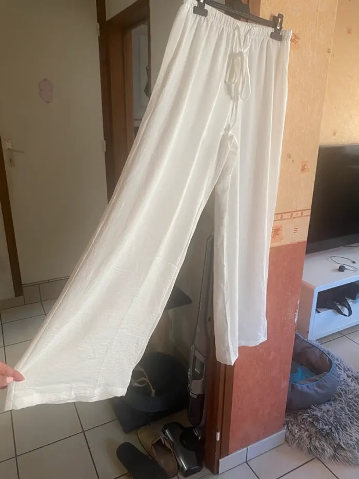 Pantalon fluide femme 🤍 neuf – taille 40, léger & chic ! - photo numéro 2