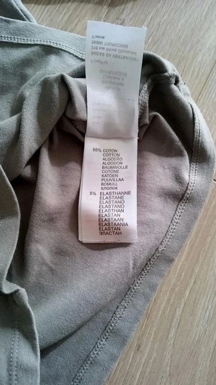 T-shirt chat, manches longues gris. 4 ans. - photo numéro 3