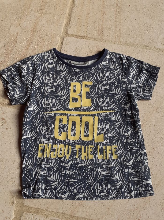 Lots tee-shirt 6 ans - photo numéro 3