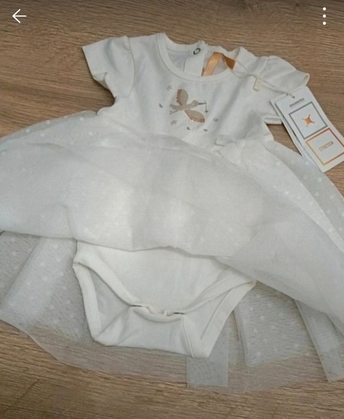 Robe tulle blanche -3mois- orchestra - NEUF - photo numéro 4