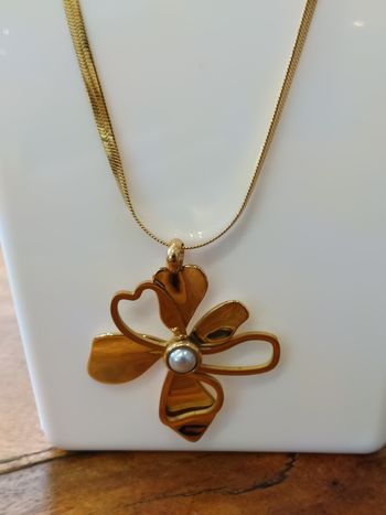 Collier fleur acier inoxydable tendance