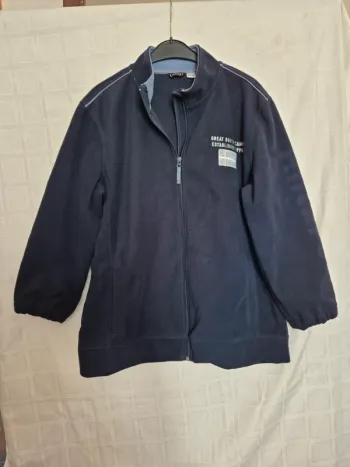 veste polaire taille  XL