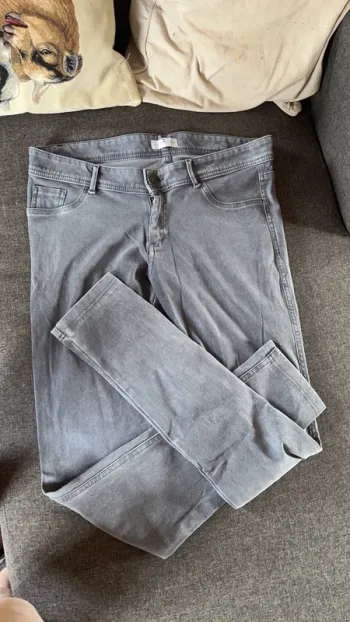 Jean gris
