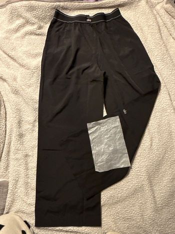 Pantalon alo yoga noir à jambes larges taille L