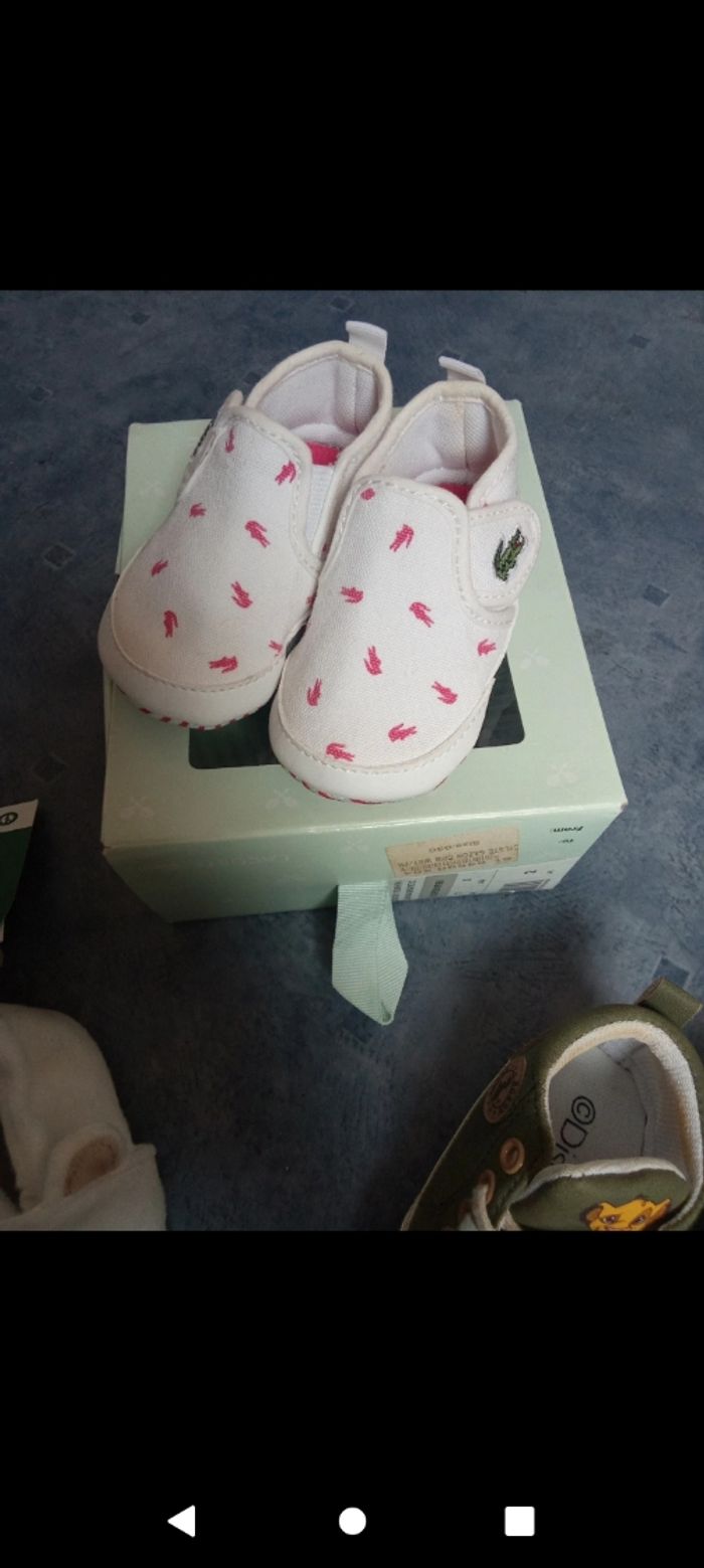 Chaussures bébé Lacoste taille 17
