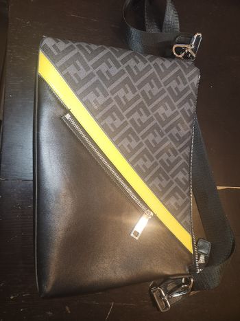 Sacoche fendi